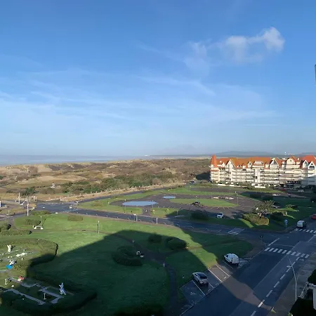 Appartement Superbe En Résidence Avec Parking *